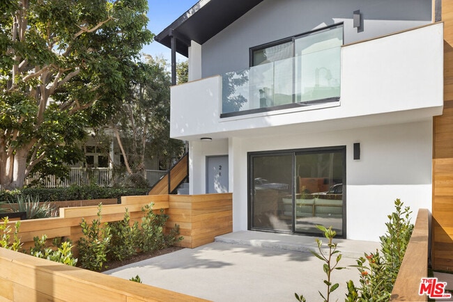 2918 3rd St in Santa Monica, CA - Building Photo - Building Photo