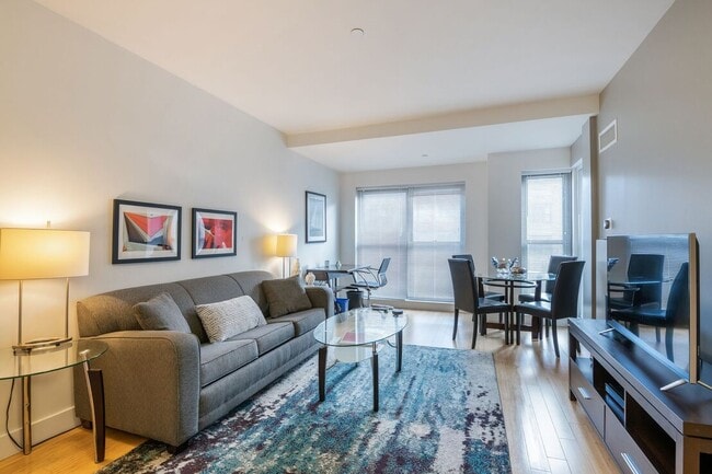 1001 Boylston St, Unit 504
