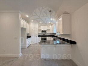 15 Taransay Dr in Bella Vista, AR - Foto de edificio - Building Photo