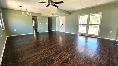 1524 Newhope Rd in Spring Hill, FL - Building Photo - Building Photo