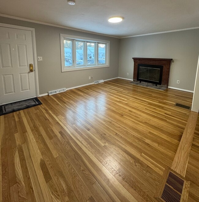 20 Mariette Dr in Portsmouth, NH - Foto de edificio - Building Photo