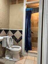 7605 Denton St, Unit 1-1 in Houston, TX - Building Photo - Building Photo