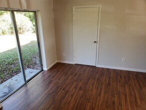2904 Foxdale Dr in Deltona, FL - Building Photo - Building Photo
