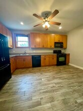 2416 N Springfield Ave in Chicago, IL - Building Photo - Building Photo