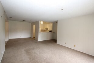 5995 Dandridge Ln in San Diego, CA - Building Photo