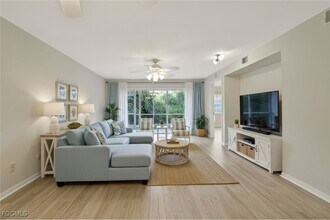 292 Belina Dr in Naples, FL - Building Photo - Building Photo