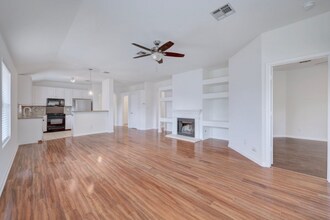 1912 Avante Dr in Cedar Park, TX - Building Photo - Building Photo