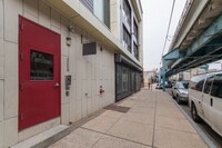 2206 N Front St photo'