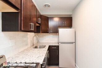 456 W Barry Ave, Unit A03C in Chicago, IL - Building Photo - Building Photo