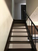 30812 16th Pl SW, Unit D in Federal Way, WA - Building Photo - Building Photo