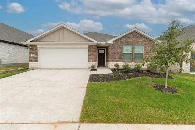 property at 2209 Dunbar Dr