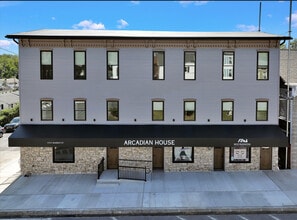 132 E Market St in Orwigsburg, PA - Building Photo - Building Photo