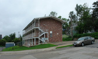 3027 Chicago Cir Apartments