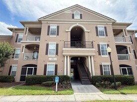 14316 Fredricksburg Dr, Unit 505 in Orlando, FL - Building Photo