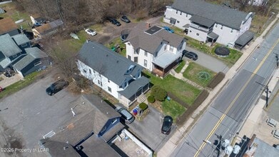 175 Dundaff St in Carbondale, PA - Foto de edificio - Building Photo