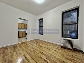 1270 1st Ave in New York, NY - Building Photo - Building Photo