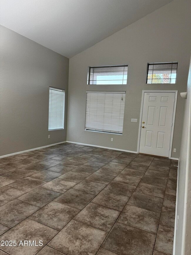 12713 W Hollyhock Dr in Avondale, AZ - Building Photo - Building Photo