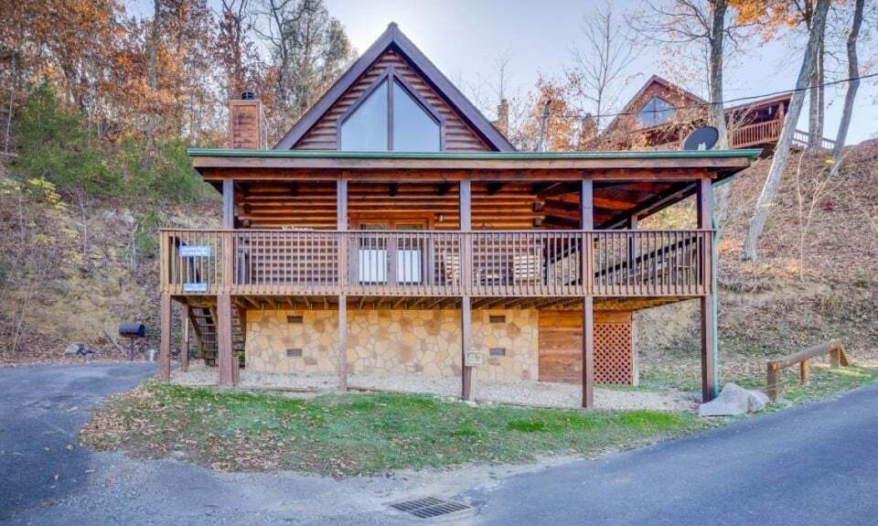 103 James Pass Wy in Sevierville, TN - Building Photo