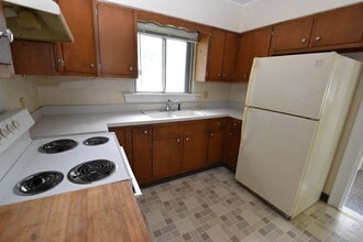 133 E Cripe St in Roseland, IN - Building Photo - Building Photo