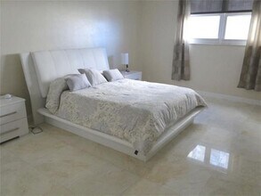 4250 Galt Ocean Dr-Unit -4A in Fort Lauderdale, FL - Building Photo - Building Photo