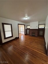 1128 E 168th St in Cleveland, OH - Building Photo - Building Photo