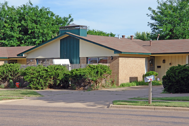 4411 74th St in Lubbock, TX - Building Photo - Building Photo