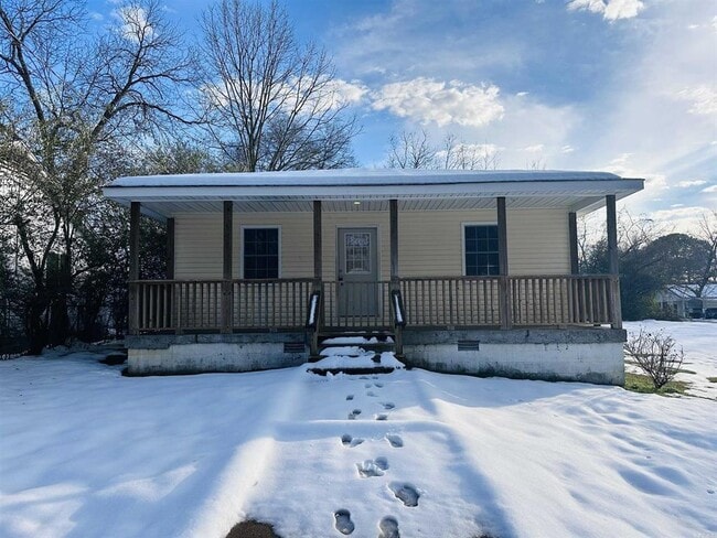 property at 211 Leonard St