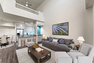 Cortland Portofino Place in West Palm Beach, FL - Building Photo