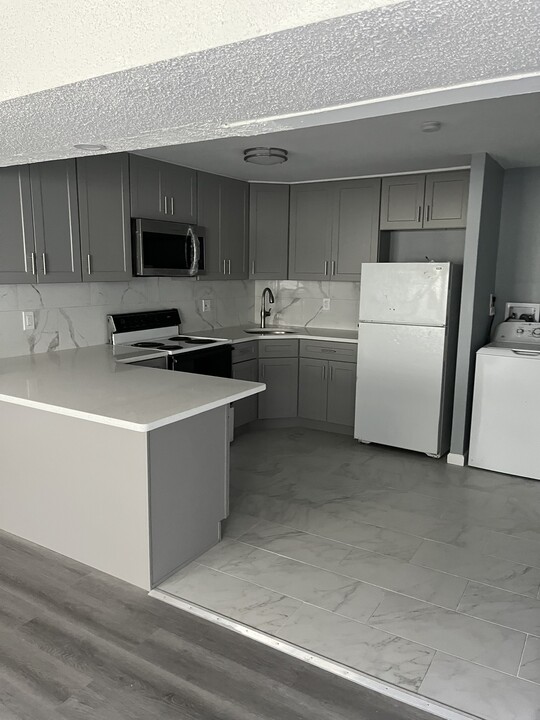 1357 Bridgetown Pike in Feasterville-Trevose, PA - Building Photo