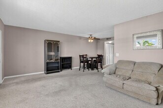 4007 Cornwall A in Boca Raton, FL - Building Photo - Building Photo