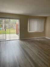 Matanzas Garden Apartments in Santa Rosa, CA - Building Photo - Building Photo