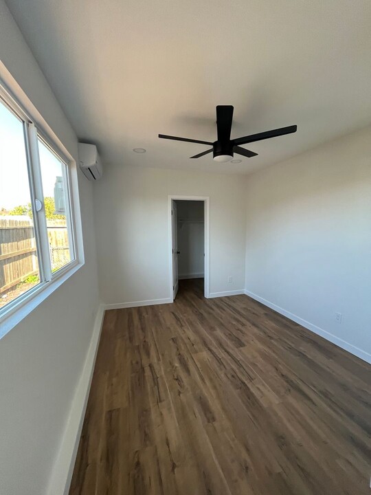 619 Erica St in Escondido, CA - Foto de edificio
