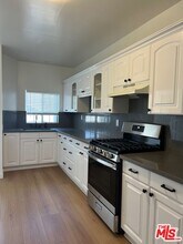 4621 1/2 Melbourne Ave in Los Angeles, CA - Building Photo - Building Photo