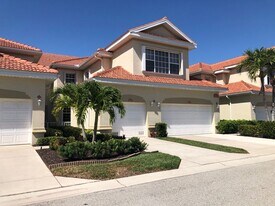 5110 W Hyde Park Ct in Ft. Myers, FL - Building Photo
