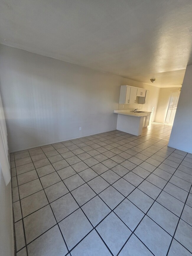 1558 N Craycroft Rd in Tucson, AZ - Building Photo - Building Photo