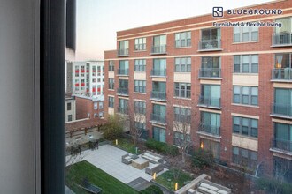 360 H St NW in Washington, DC - Building Photo - Building Photo
