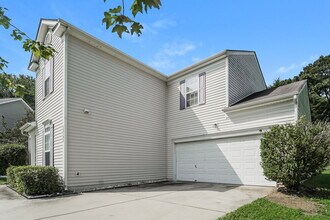 13107 Ambrosia St in Charlotte, NC - Foto de edificio - Building Photo