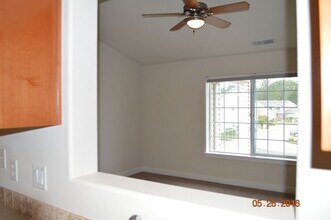 100 Weldwood Dr in Lebanon, OR - Building Photo - Building Photo
