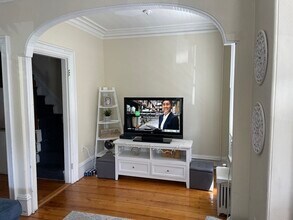 648 E 6th St, Unit 2 in Boston, MA - Building Photo - Building Photo