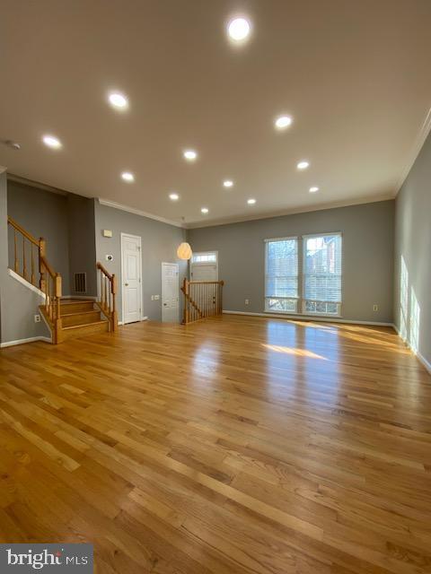 8118 Madrillon Springs Ln in Vienna, VA - Building Photo - Building Photo