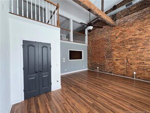 214 Hay St in Fayetteville, NC - Building Photo - Building Photo