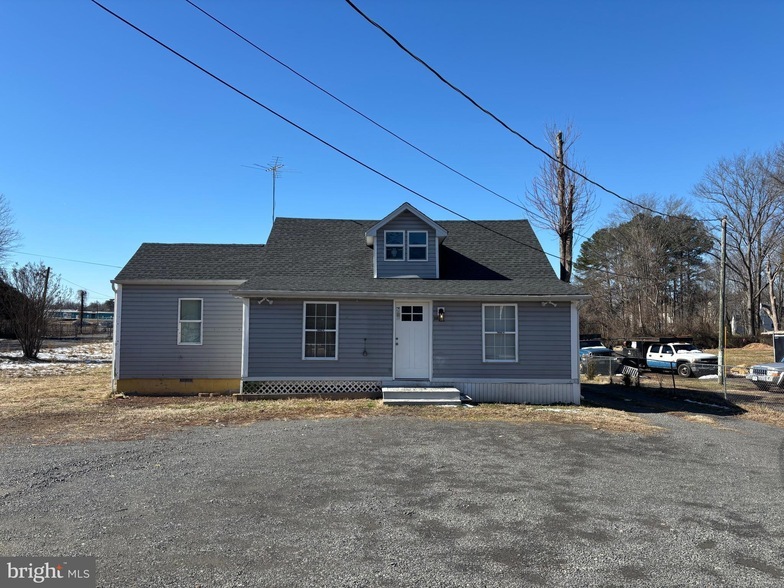 10508 Dumfries Rd in Manassas, VA - Building Photo