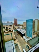 330 W Diversey Pkwy in Chicago, IL - Building Photo - Building Photo