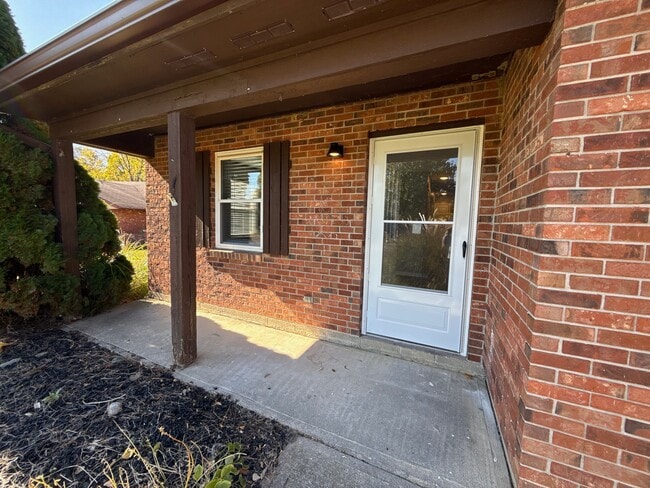 307 June Marie Dr, Unit A in Lebanon, OH - Building Photo - Building Photo