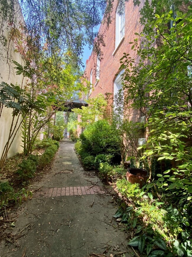 property at 131 E Jefferson St