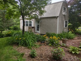 9 Keller Dr in Mooresville, IN - Building Photo