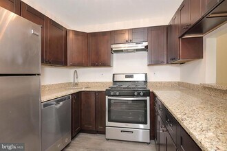 11 Coral Tree Ct in Trenton, NJ - Building Photo - Building Photo