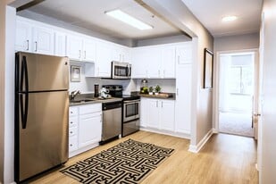 Avana Weymouth in Weymouth, MA - Building Photo