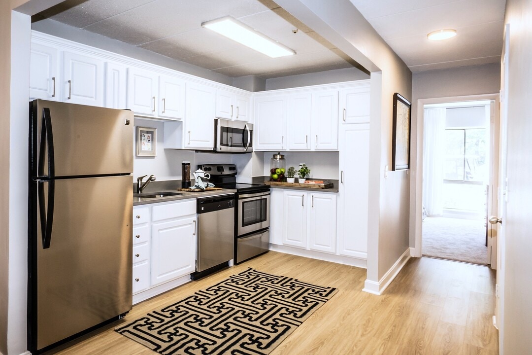 Avana Weymouth in Weymouth, MA - Foto de edificio