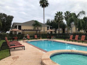 Cornerstone Apartments in Harlingen, TX - Building Photo - Building Photo